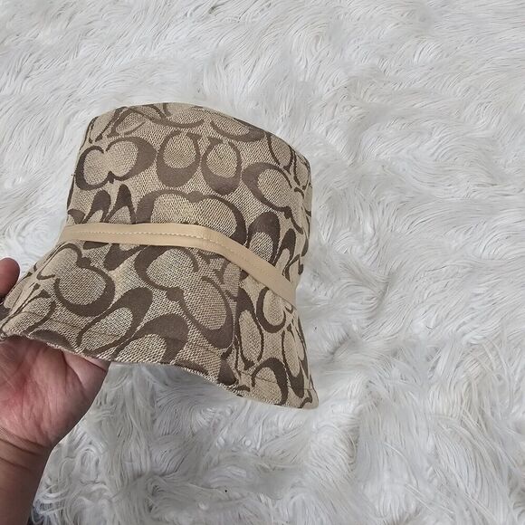 Coach Bucket Hat Women's Tan All Over Print - Picture 7 of 7